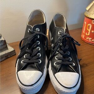 Converse Chuck Taylor Black and White Leather Platform Women's Sneakers size 7.5